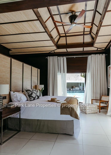 Villa de prestige avec pavillon et accès golf à Anahita – Quartier Lunea