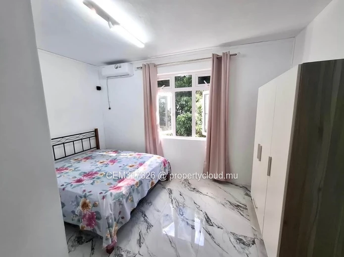 Brand New 1 Bedroom Furnished Apartment for Rent – Candos, Quatre-Bornes 