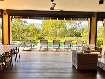 4 Bedroom Villa