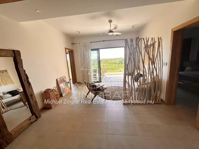 3 bedrooms Penthouse in Pereybere with stunning views