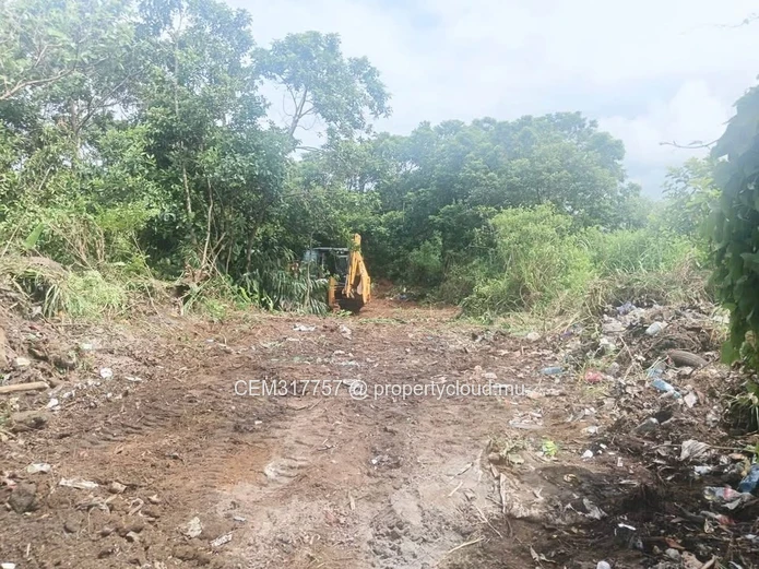 6.43 Perches Residential Land for Sale – La Flora, Grand Bois 