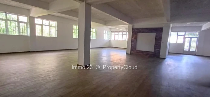 Office - 1000m2 - Port Louis - Ref. BU98616LO