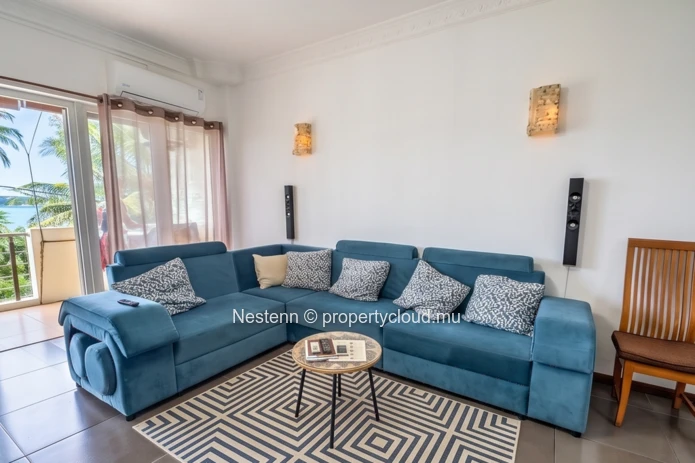 Sea View Apartment on Three Levels