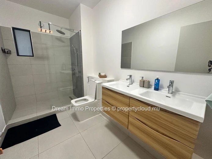 Beautiful 2-bedroom furnished apartment for rent in L’Avenir, Moka – Mauritius