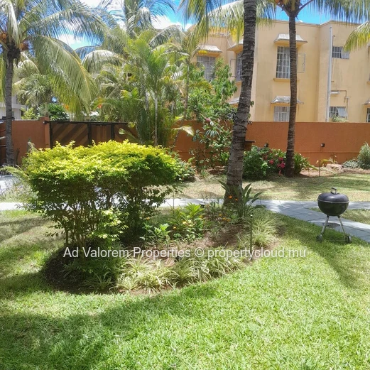 2-Bedroom House with Private Pool in Rivière Noire for Rent