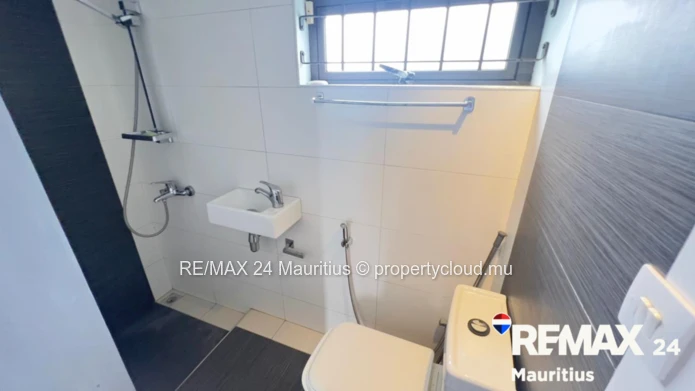Peaceful 2-Bedroom Rental in Highlands