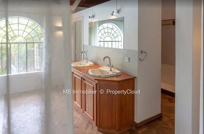 Beautiful Villa for Rent – Pointe aux Canonniers