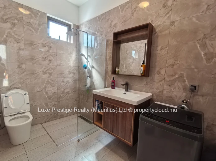 Villa de Luxe de 3 Chambres à Louer à Calodyne | À 2 Minutes de la Plage | À 15 Minutes de Northfields International ...