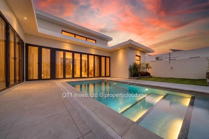 Luxury Turnkey Villa In Pereybere