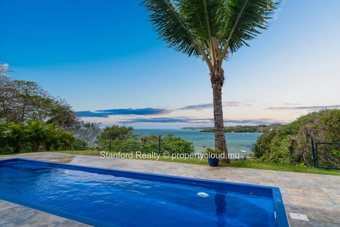 Beachfront Apartment for Sale – 2 En-Suite Bedrooms, Trou d’Eau Douce, East