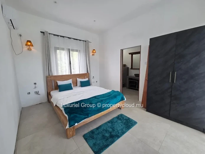 Brand-New Villa With Private Pool For Rent – Calodyne