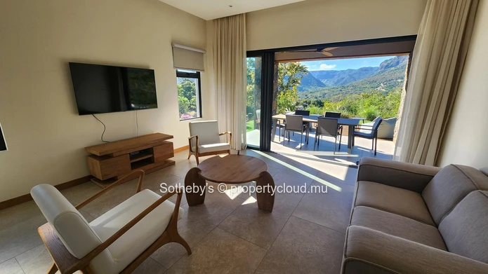 Montana Oceano Vistas – Cottage Rainbow
