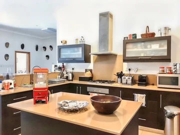 4 Bedroom Villa