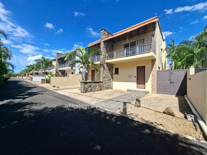 Duplex de 3 chambres tout prés de la  plage