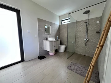 3 Bedroom Villa