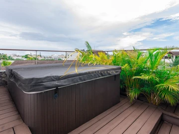 3 Bedroom Commercial Property
