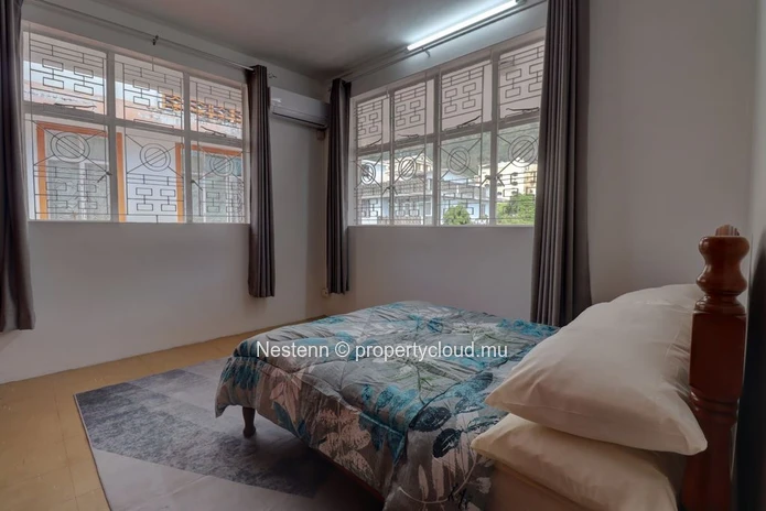 Maison fraîchement rénovée avec vue panoramique sur Port-Louis & les montagnes