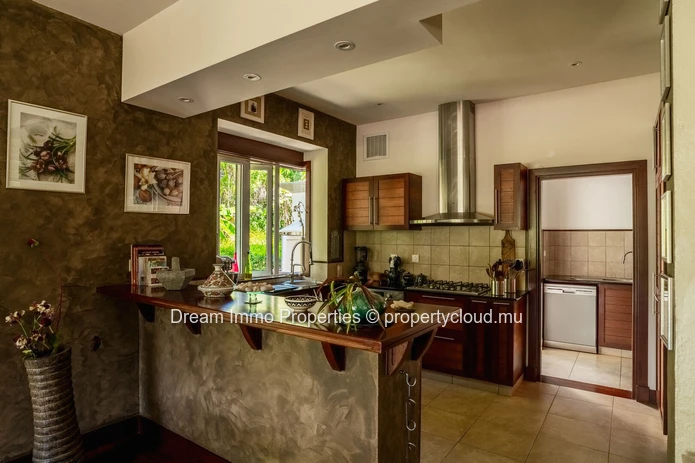 Villa meublée de 3 chambres au cœur de la nature dans le domaine golfique Heritage Villas Valriche à Bel Ombre – Ile ...
