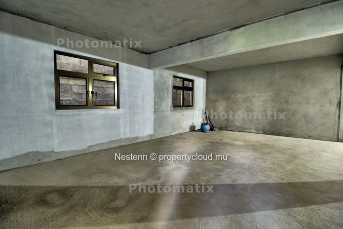 Espace de stockage de 275 m²