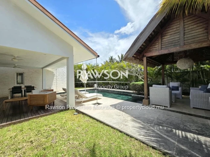 Villa 3 Chambres | Piscine | Accessible Aux Étrangers | Le Clos Du Littoral | Grand Baie | 880 000 Usd