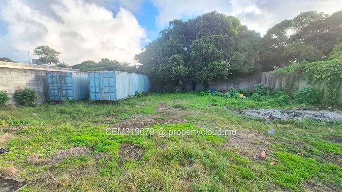 Two Residential plots for Sale – Royal Road, Highlands 