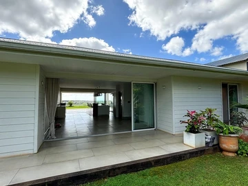 5 Bedroom Villa