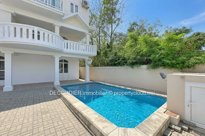 Apartment for rent - Pereybere (Sole Mandate)