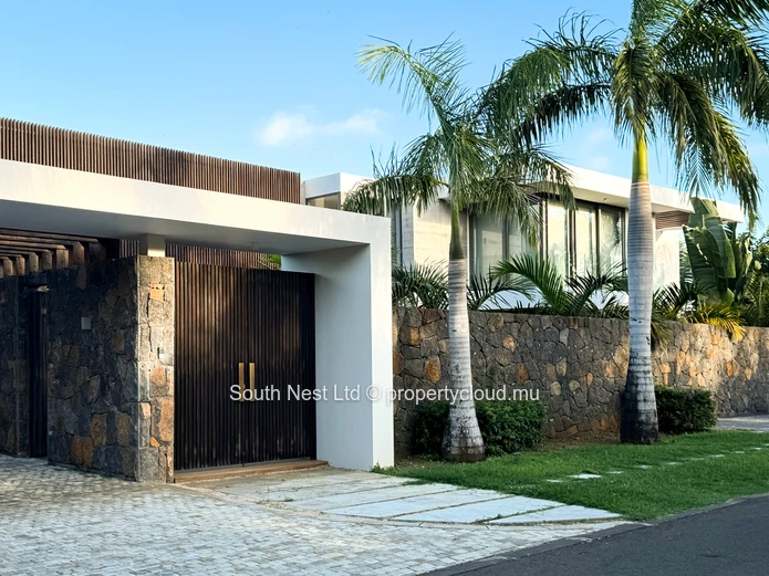 An Architectural Masterpiece in the Heart of Anahita 