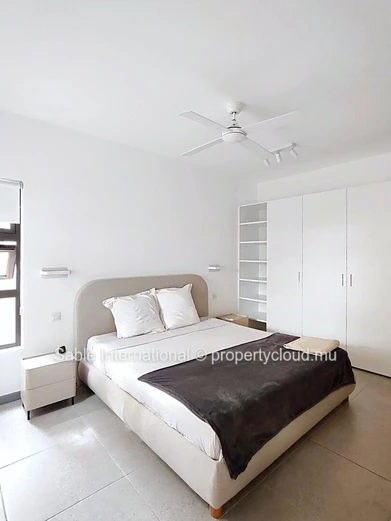 Appartement meublé 3 chambres avec piscine à louer à Goodlands