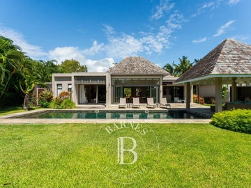 4 Bedroom Villa