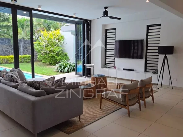 4 Bedroom Villa