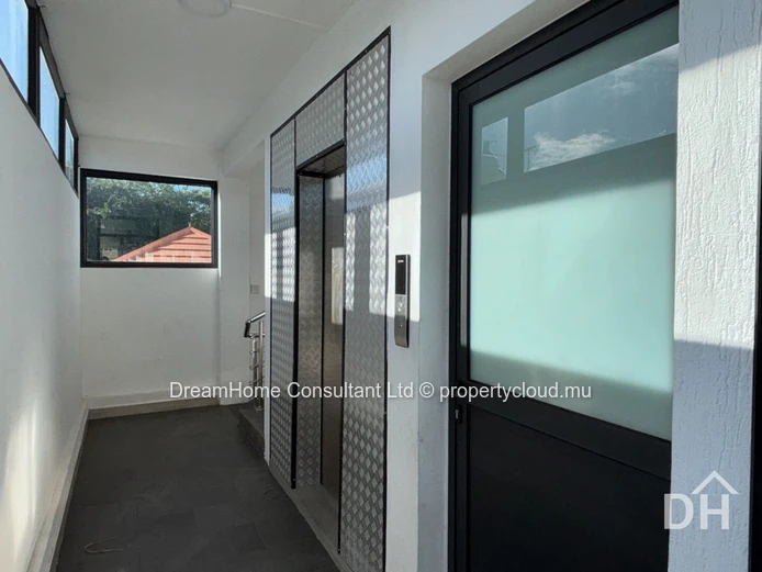 Appartement de 2 chambres à vendre à Flic en Flac - résidence en bord de mer