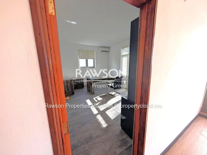 Commercial Space To Let In The Vale | Mur 125,000 Per Month | Prime Location | 420 Sqm