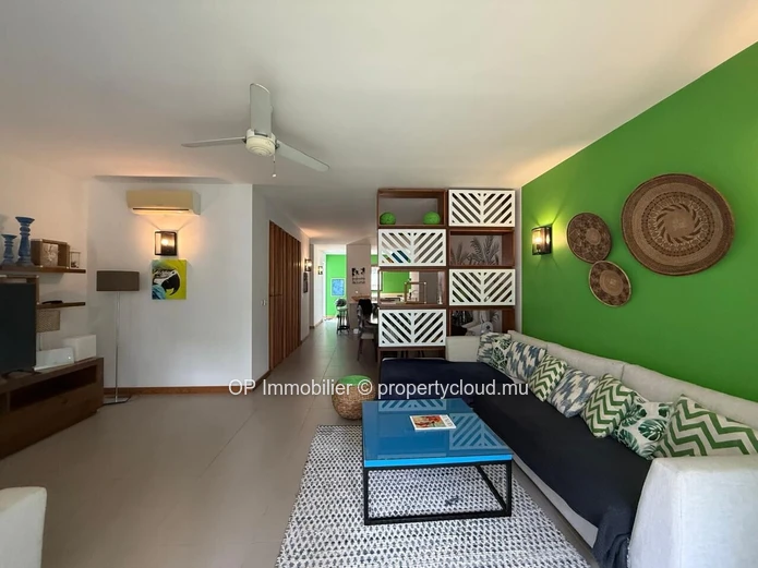3-bedroom townhouse with a pool for sale in Péreybère
