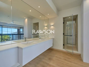 4 Bedroom Townhouse, Duplex