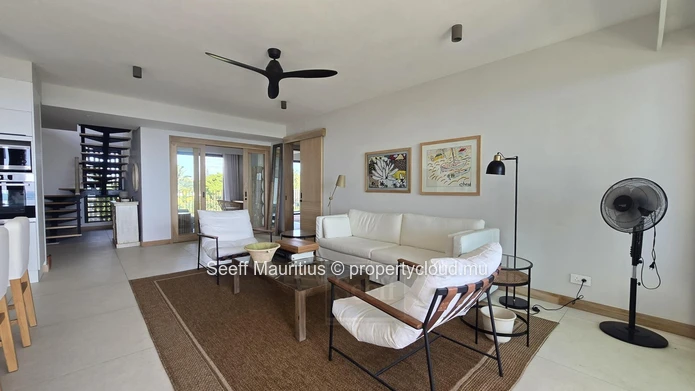 Magnifique penthouse en duplex avec vue panoramique sur l'océan – 3 chambres + bureau – Pointe aux Canonniers