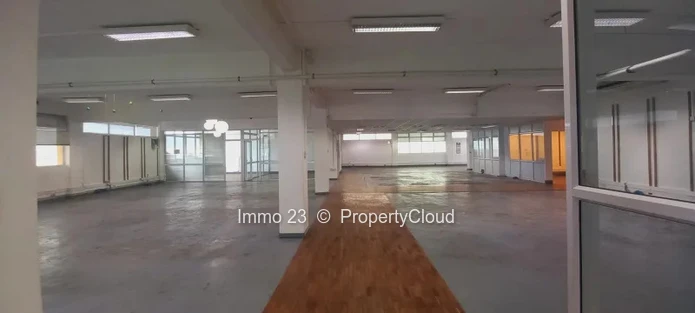 Building - 4425m2 - Port Louis - Ref. BA76441LO