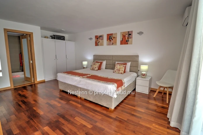 Bel appartement de 2 chambres à quelques minutes de la plage 