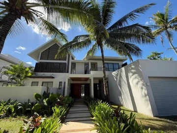 4 Bedroom Villa