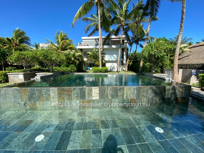 Seaside Living in Grand Baie – Elegant 3-Bedroom Apartment