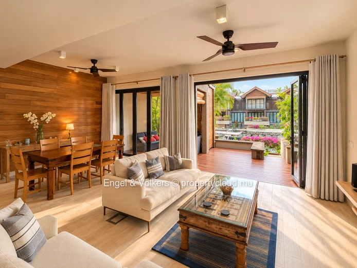Waterfront Living at La Balise Marina – 3-Bedroom Duplex