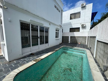 7 Bedroom Villa