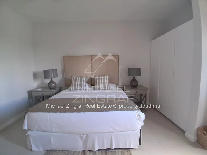 Exceptional Renovated Penthouse with Private Rooftop, Pool & Beach Access