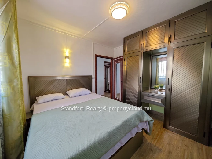 Appartement cosy au 2e étage avec vue montagne et terrasse meublée – Mont Choisy