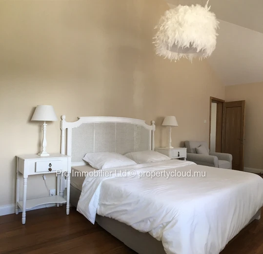 Spacious Modern Furnished Villa for Rent , Beau Vallon Morcellement.(South)