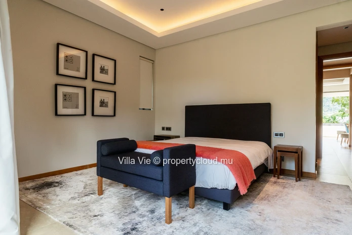 Beau Champ - Magnificent 5-bedroom villa with private pool