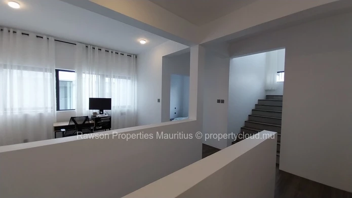 Maison 5 chambres à vendre à Sodnac