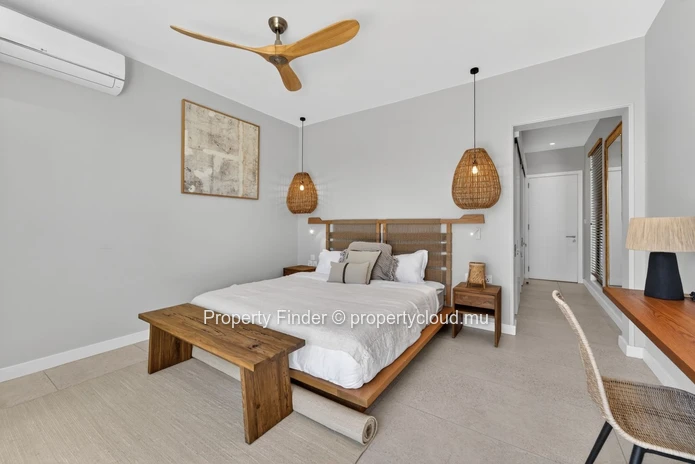 Exclusive Beachfront Villas - For Sale - Black River