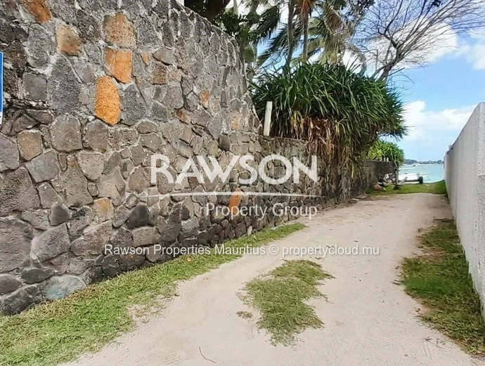 Beachside Gem – Villa For Sale In Grand Baie