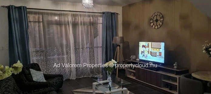 Duplex for rent in Albion